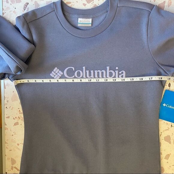 NWT Columbia™ Logo Crew Top - Picture 6 of 9
